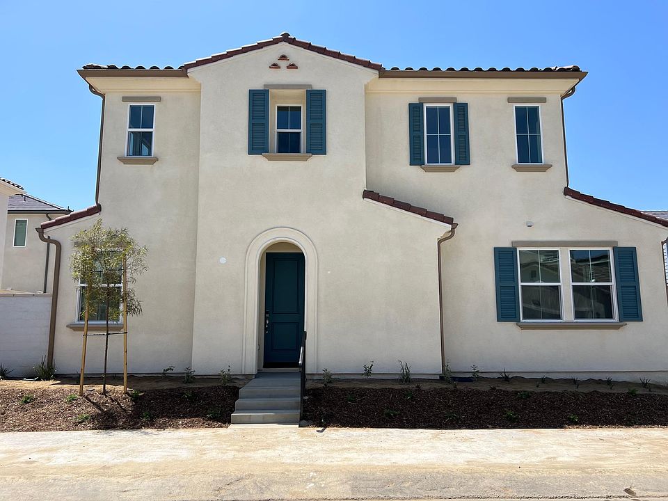 1st image of 27756 Heritage Ln