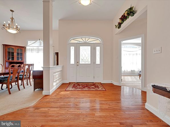 328 Orchard Rd, Fleetwood, PA 19522