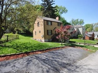 4613 Curry Rd, Pittsburgh, PA 15236