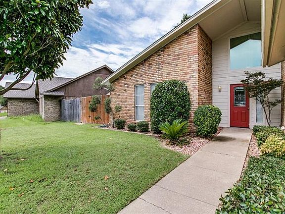 3rd image of 3708 Melstone Dr