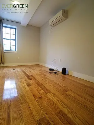 Rented by Evergreen Apartments BK | media 3