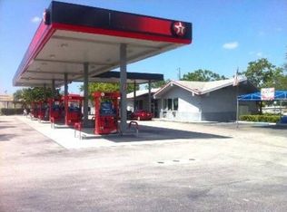 5611 Hollywood Blvd, Hollywood, FL 33021