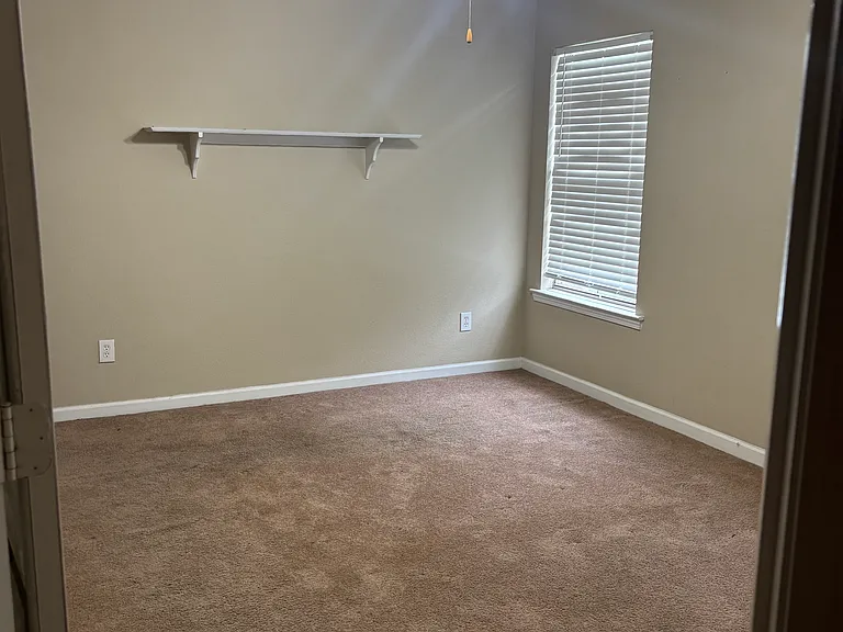 26379 Millstone Dr — Photo 11