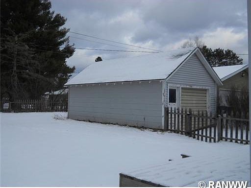 3rd image of 15946 Radio Hill Road