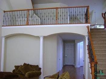 4th image of 39376 Lakeshore Dr