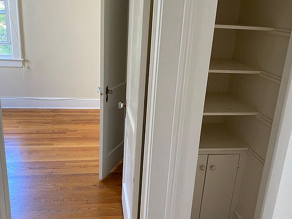 5th image of 67 Saratoga Ave #1R