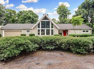 5166 River Bluff Ln, Jacksonville, FL 32211