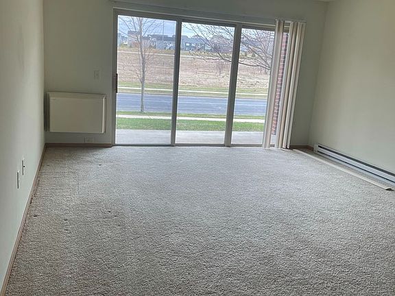 5th image of 321 Meadowside Dr #302-108