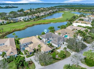 824 Pembroke Ct, Orchid, FL 32963