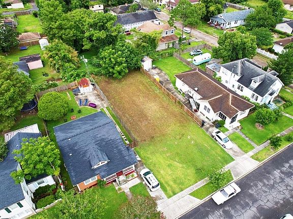 5th image of 1509 Bodenger Blvd