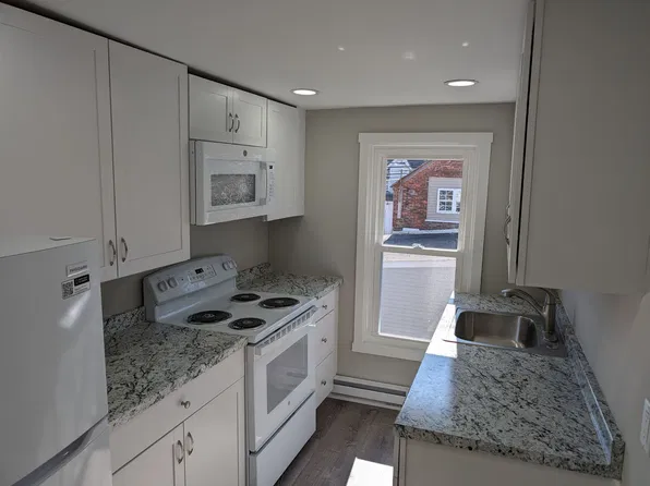 324 Chestnut St, Pottstown, PA 19464