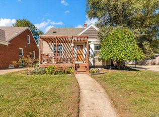 2311 Kalama Ave, Royal Oak, MI 48067