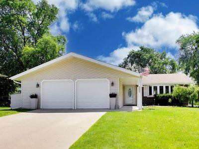 1113 W Weathersfield Way, Schaumburg, IL, 60193