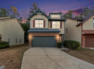 6591 Splitpine Ct S, Atlanta, GA 30349