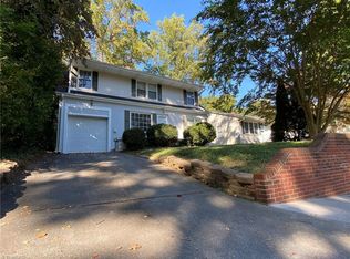 2439 Cherokee Ln, Winston Salem, NC 27103