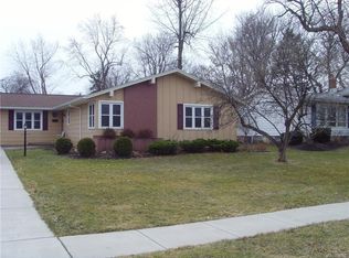 45 Berwin Dr, Amherst, NY 14226