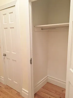 Rented by DYNAMIC REALTY OF NEW YORK CORP | media 33