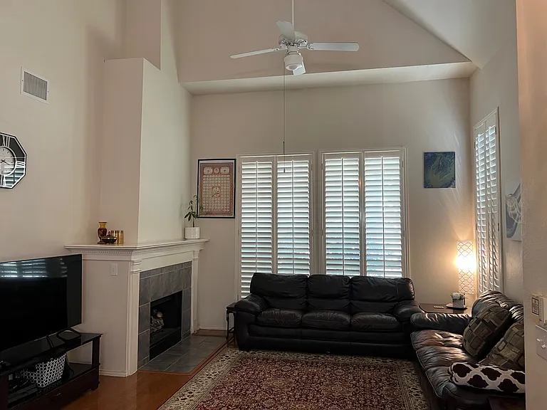 3941 Creek Crossing Dr — Photo 1