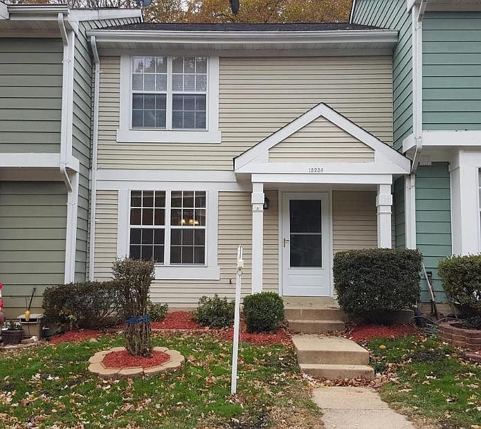 1st image of 15236 Streamside Ct