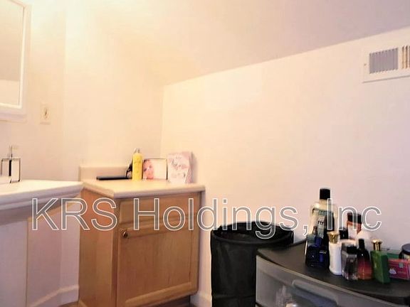 2nd image of 5944 Bartee St #B