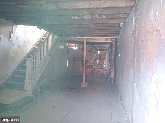 3rd image of 220 S Smallwood St