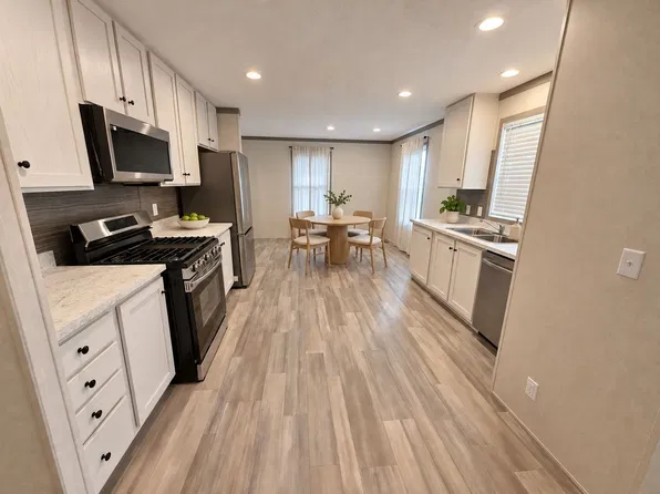 175 N Michigan Ave #203, Coldwater, MI 49036