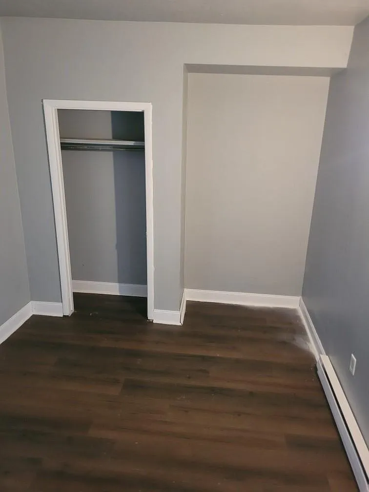 1 bed, 700 sqft, $900 — Photo 3