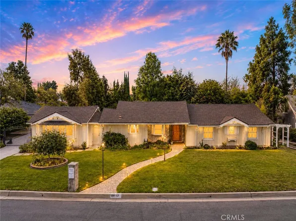 19117 Marilla St, Northridge, CA 91324