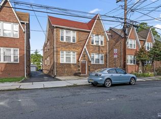 437-439 Kerrigan Blvd, Newark, NJ 07106