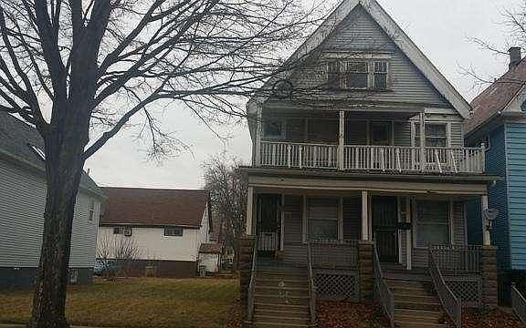 2nd image of 1820 W Meinecke Ave #1822