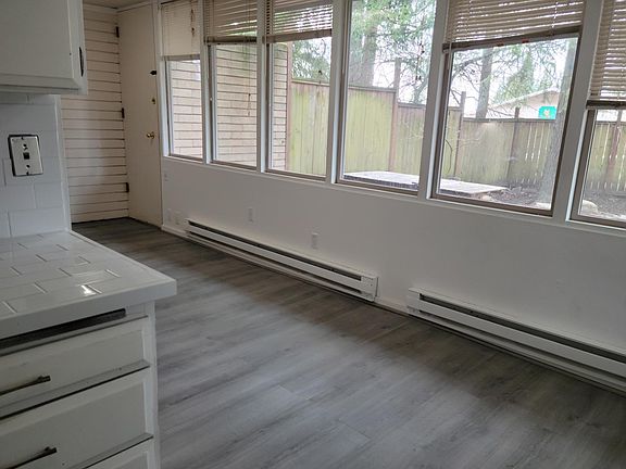 5th image of 3005 N Highland Ave