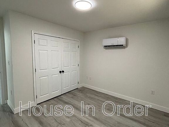 3rd image of 209 Cowan St