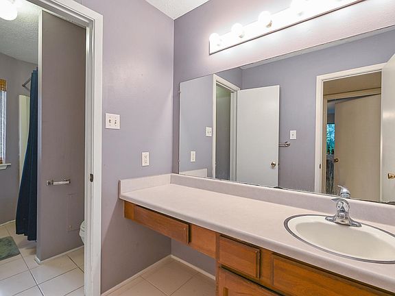 Bathroom on second floor