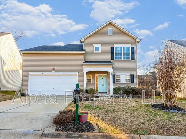 322 Highgate Cir, Greer, SC 29650