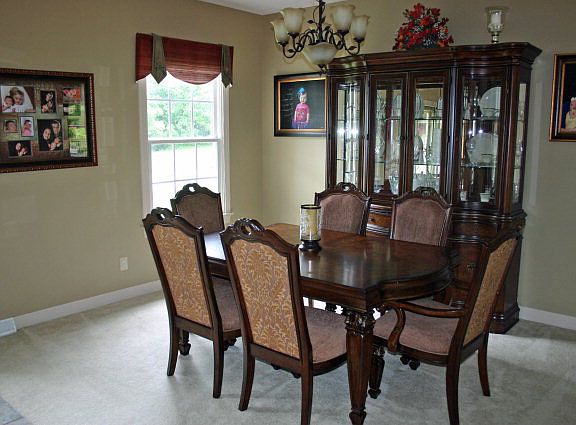 2nd image of 132 Arey Ct