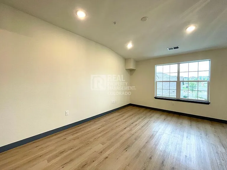 18645 Stroh Rd #1-208 — Photo 3