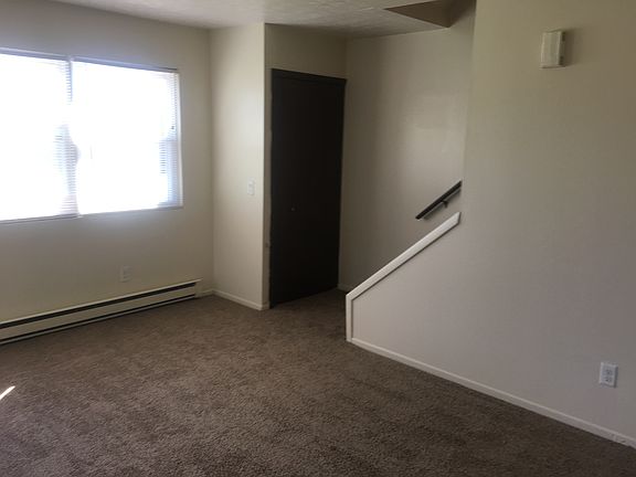 4th image of 2115 Kenyon St #G