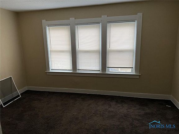 4th image of 1012 Alden Ct