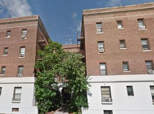 8605 Forest Pkwy APT D4, Woodhaven, NY 11421