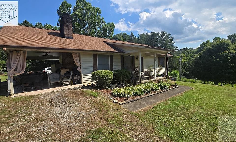 1st image of 809 Wingfield Orchard Rd