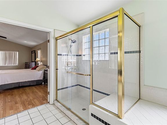 5th image of 265 Kassik Cir