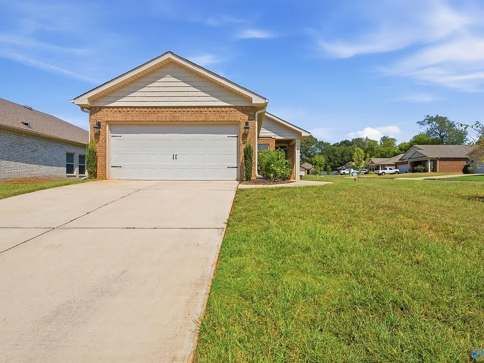 127 Fellington Ct