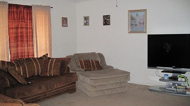 2nd image of 2008 Nightingale Ave