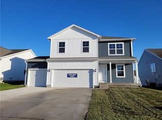 10319 Southerwick Pl, Johnston, IA 50131