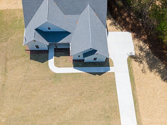 2nd image of 2580 Scurlock Rd