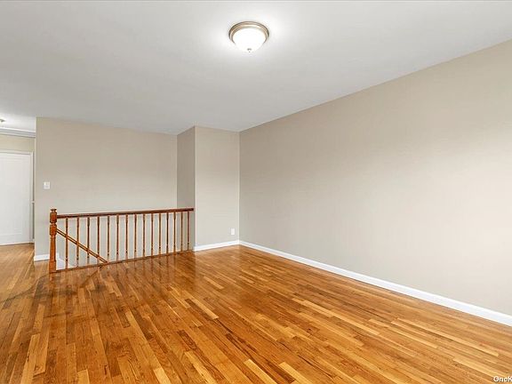 5th image of 202-18 45th Dr Floor 1