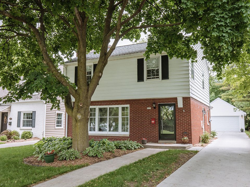 1st image of 2466 N 89th St