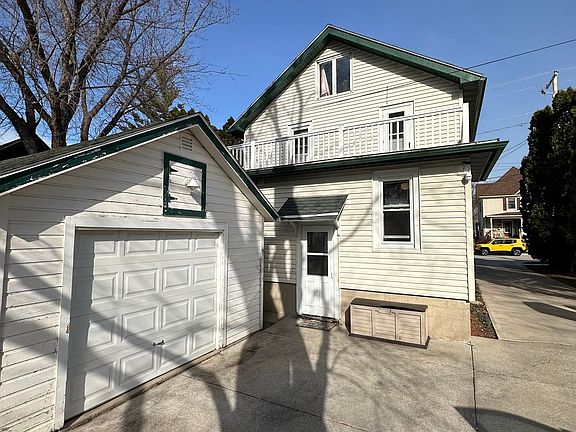 3rd image of 510 West St