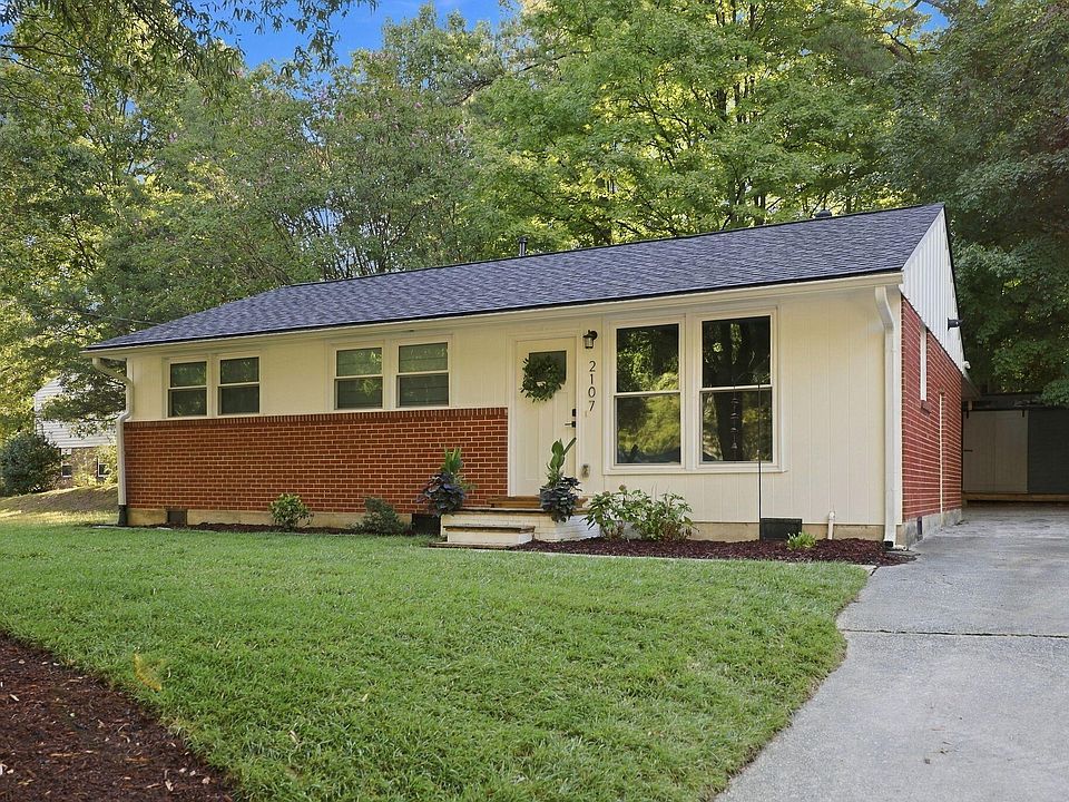 1st image of 2107 Dandridge Dr