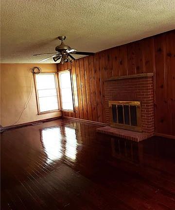 3rd image of 926 S Home Ave
